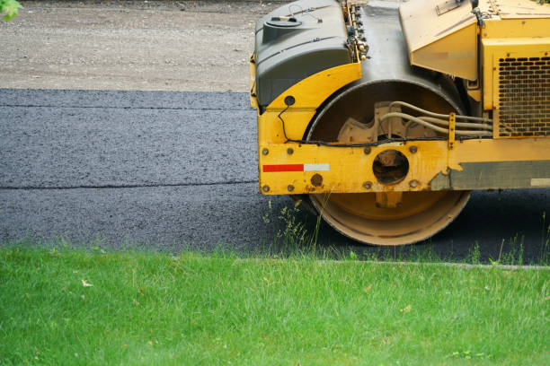 Best Driveway Paving Contractor  in Groveland, FL